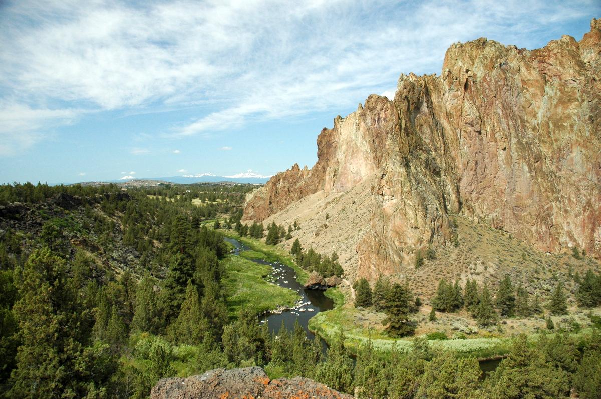 Smith Rock climbing destination